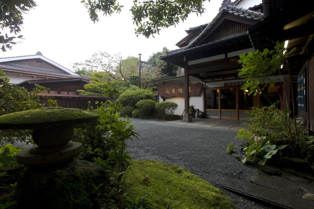 Hitoyoshi Ryokan Eksteriør billede