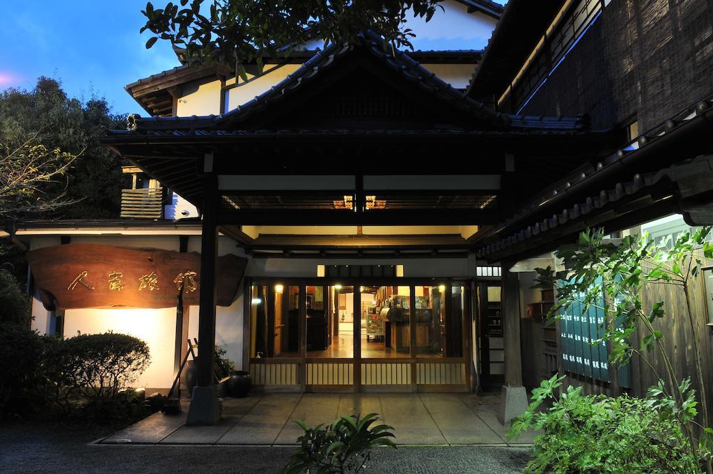 Hitoyoshi Ryokan Eksteriør billede